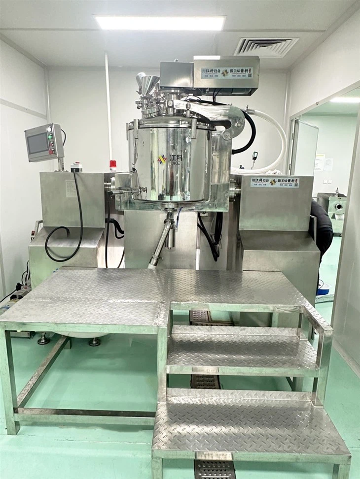 آلة صنع معجون القلقاس